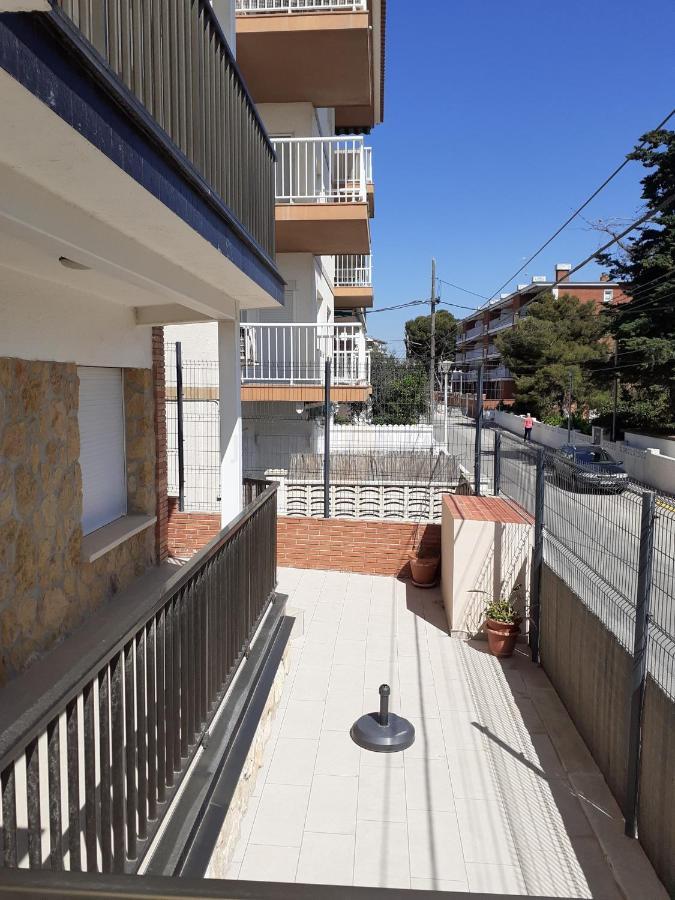 Apartamentos Dins Mar Apto. 1 Торедембара Екстериор снимка